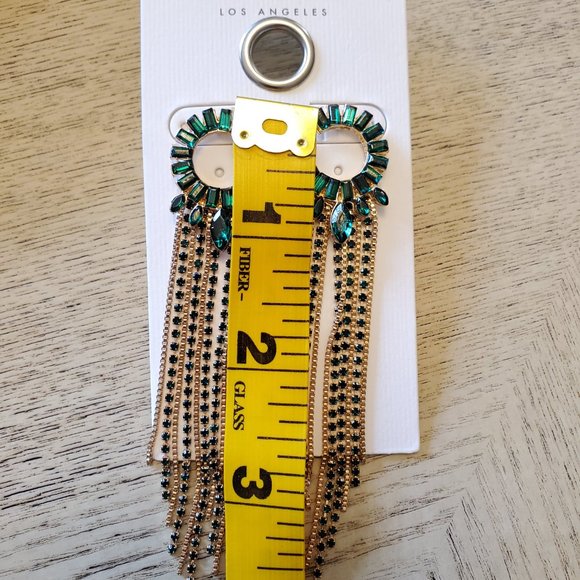 New green Guess earrings - Picture 3 of 3